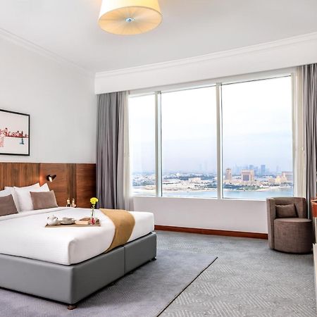 Somerset West Bay Doha Dış mekan fotoğraf A bedroom at the hotel