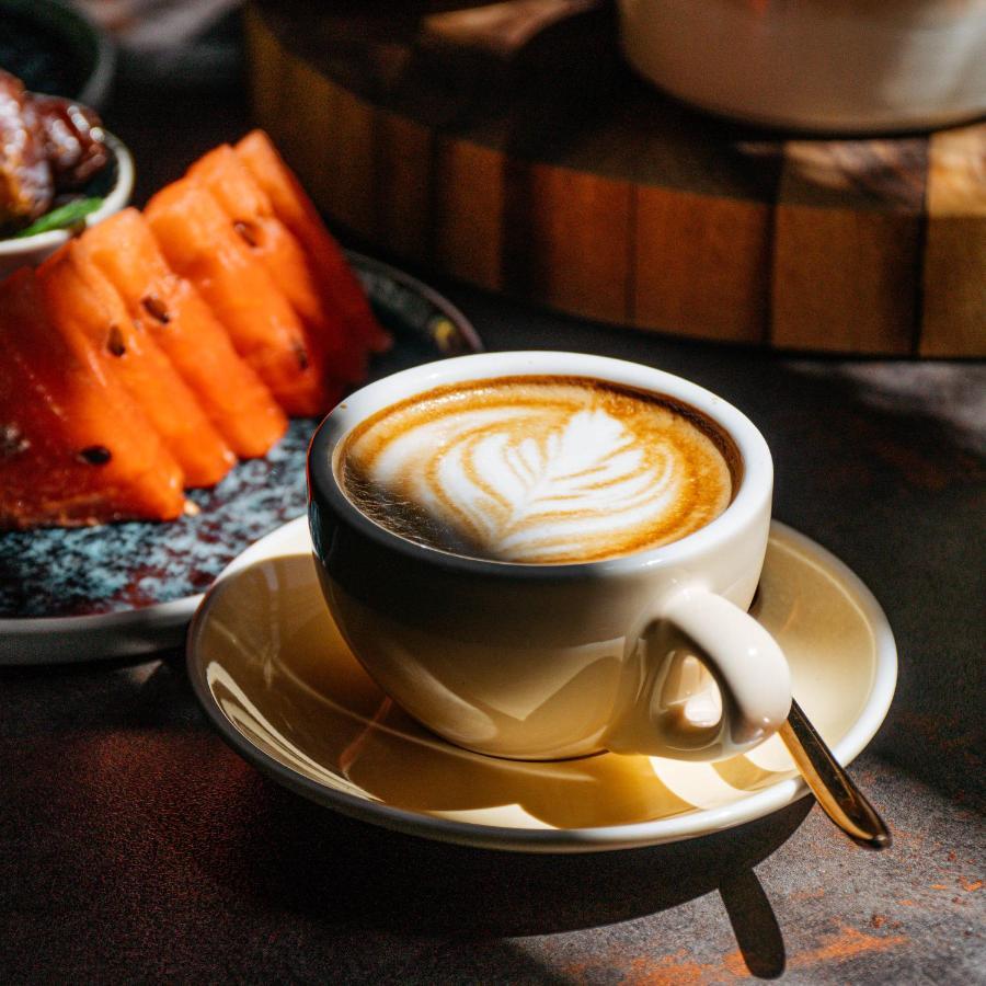 Somerset West Bay Doha Dış mekan fotoğraf A cup of cappuccino