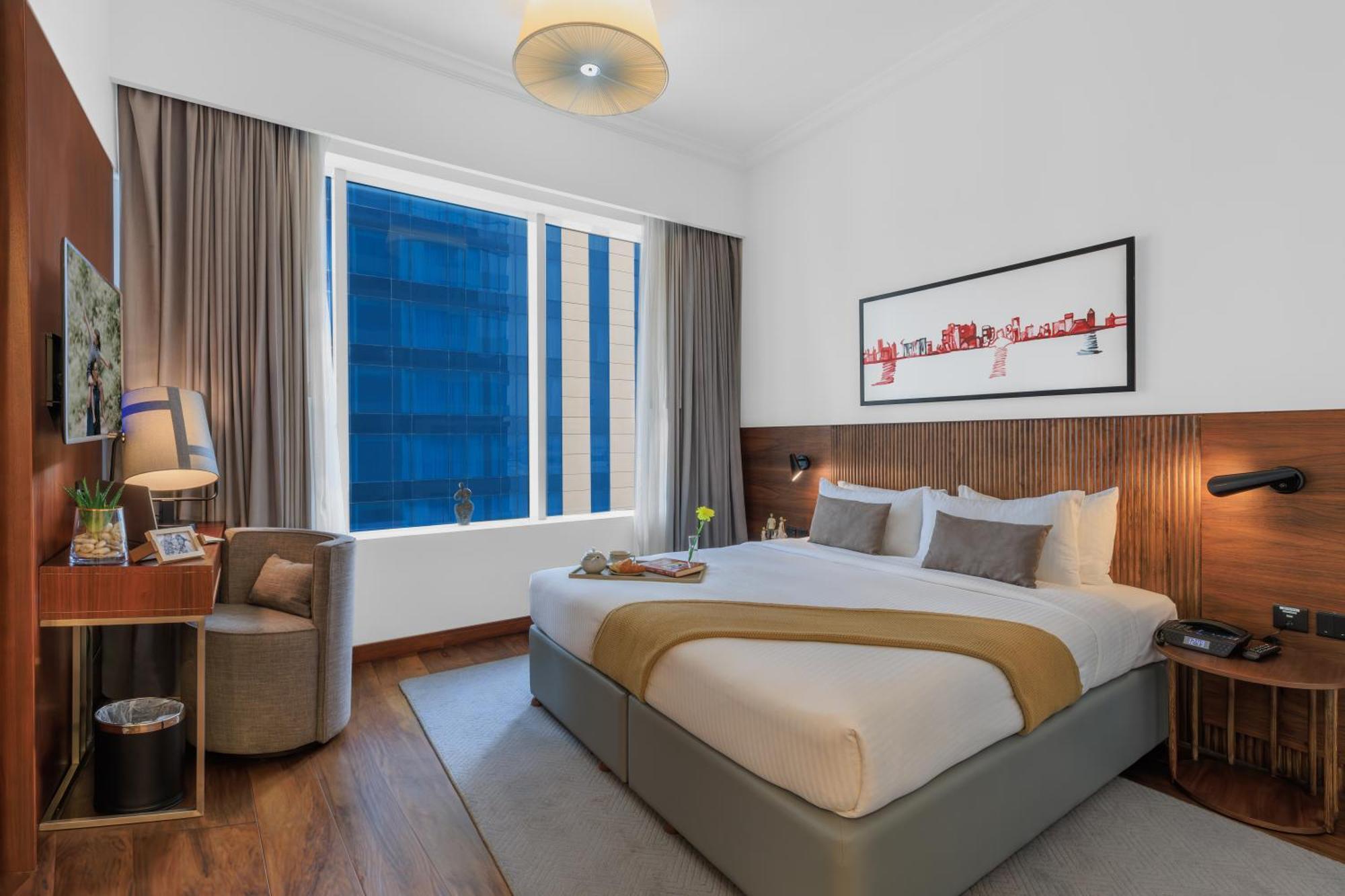 Somerset West Bay Doha Dış mekan fotoğraf A bedroom at the hotel